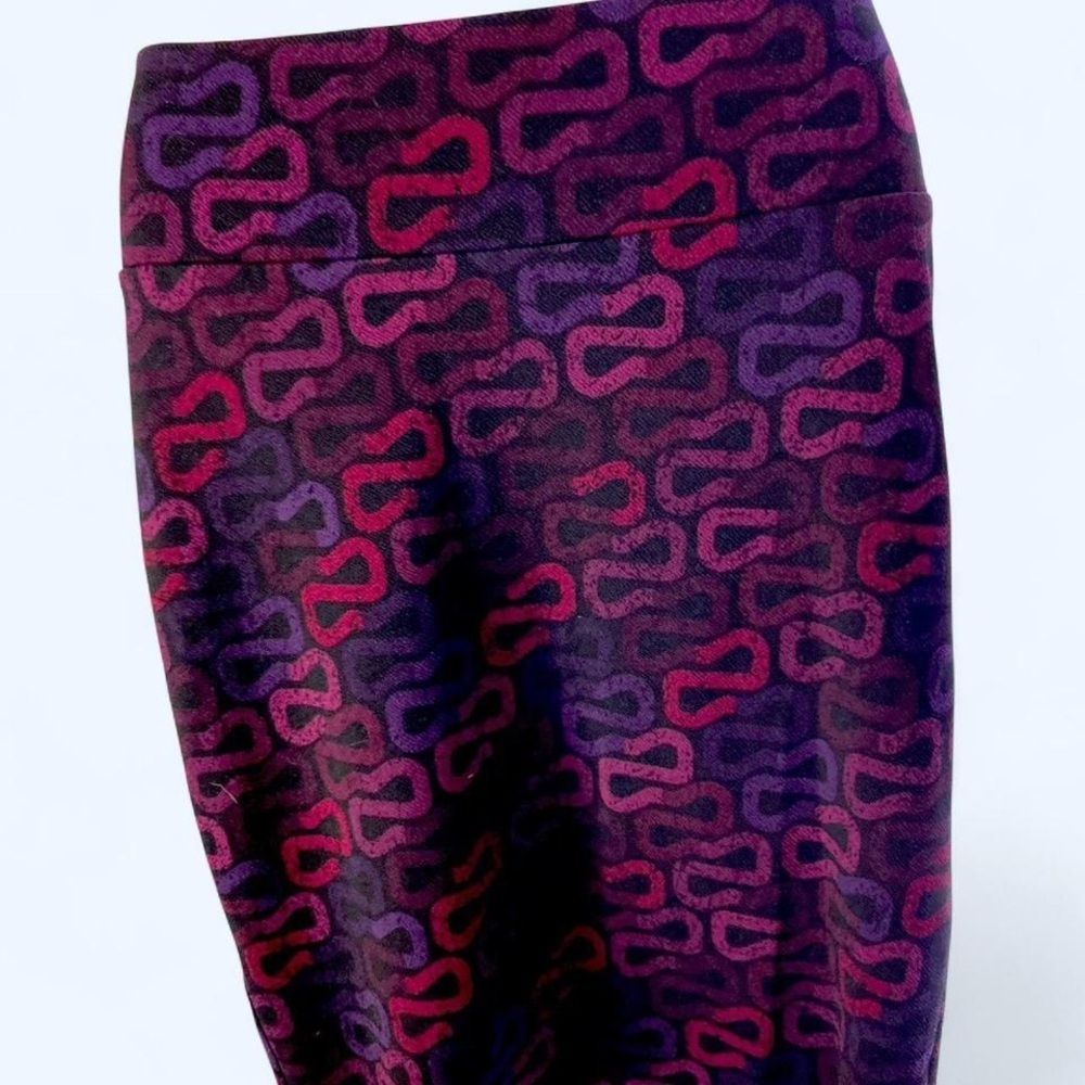 Lularoe purple/black skirt Size L